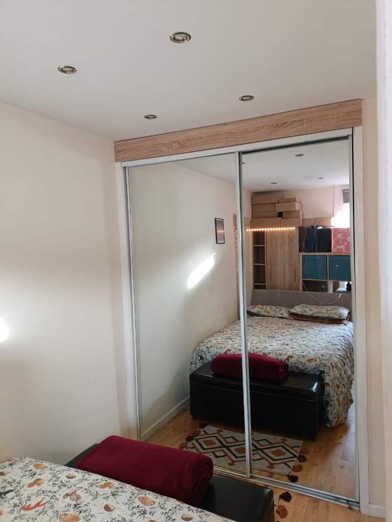 Modern one double and one single Bedroom Flat 