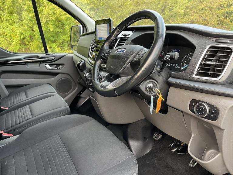 2022 Ford Transit Custom 2.0 320 EcoBlue Limited Crew Van L2 H1 Euro 6 (s/s) 5dr (6 Seat) PANEL V...