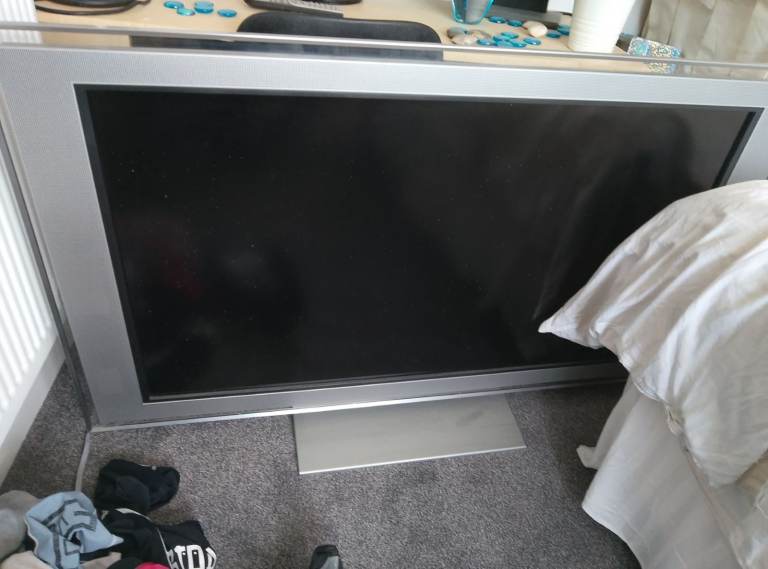 SONY BRAVIA 46" HD TV