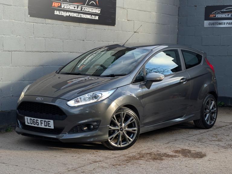 2016 Ford Fiesta 1.0 EcoBoost 140 ST-Line 3dr HATCHBACK Petrol Manual