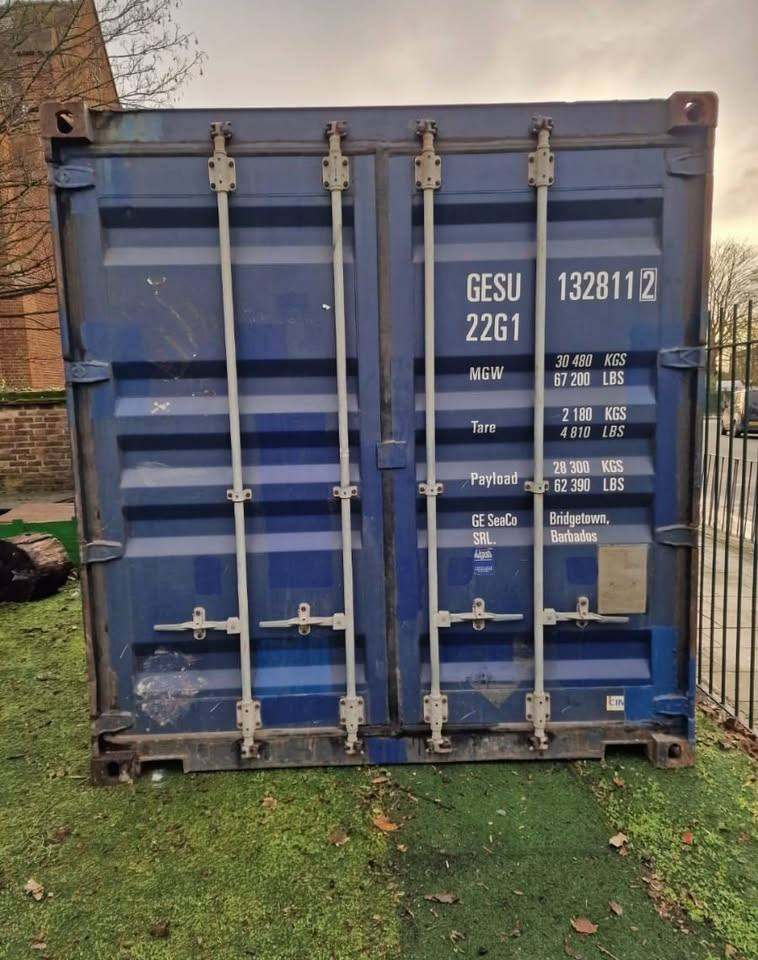 20ft Shipping Container (CSC plate updated for shipping)