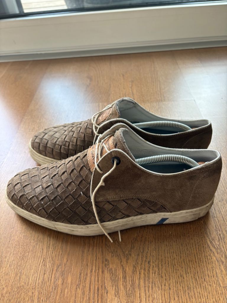 Floris van Bommel - almost new