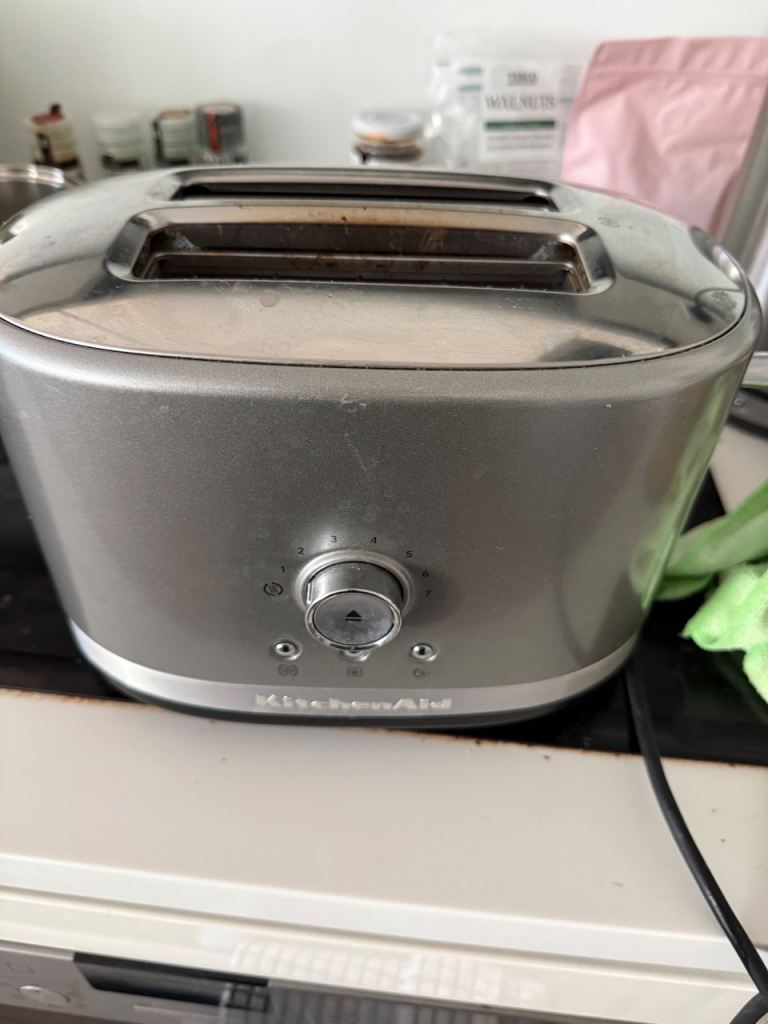 KitchenAid 2-Slice Toaster - Silver, Good Condition