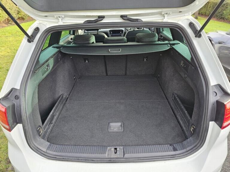 2018 Volkswagen Passat 1.8 TSI 180 R-Line 5dr DSG [Panoramic Roof] ESTATE PETROL Automatic