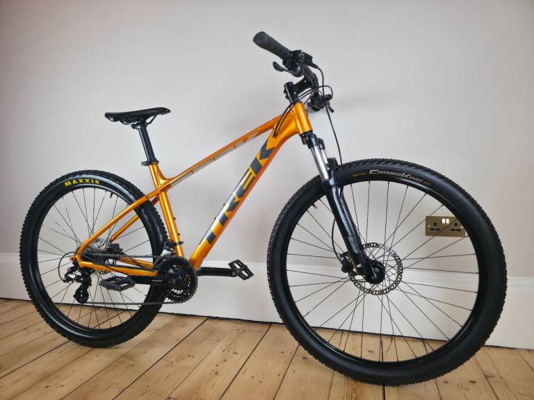 TREK MARLIN 5 GEN 3 | MOUNTAIN BIKE | 29er | HYDRAULIC DISC BRAKES | EXCELLENT CONDITION 