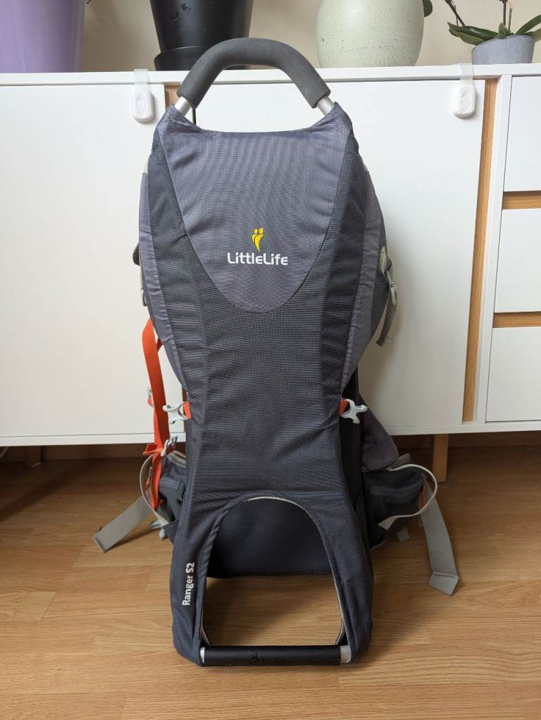 LittleLife Ranger S2 child carrier (nearly new condition)