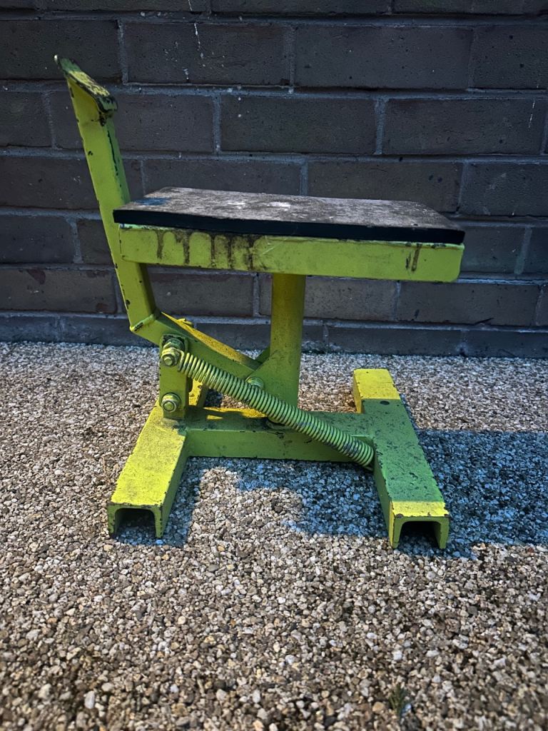 Motocross bike stand 
