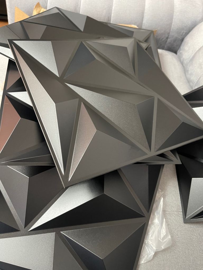 3D tiles wall panels black and white colour 