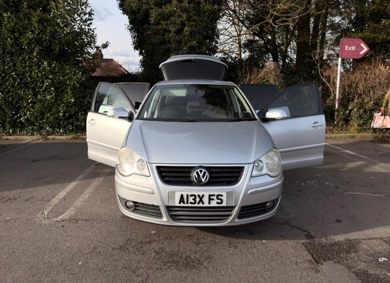 2009 Volkswagen Polo 1.4 Match 80 5dr Auto HATCHBACK Petrol Automatic