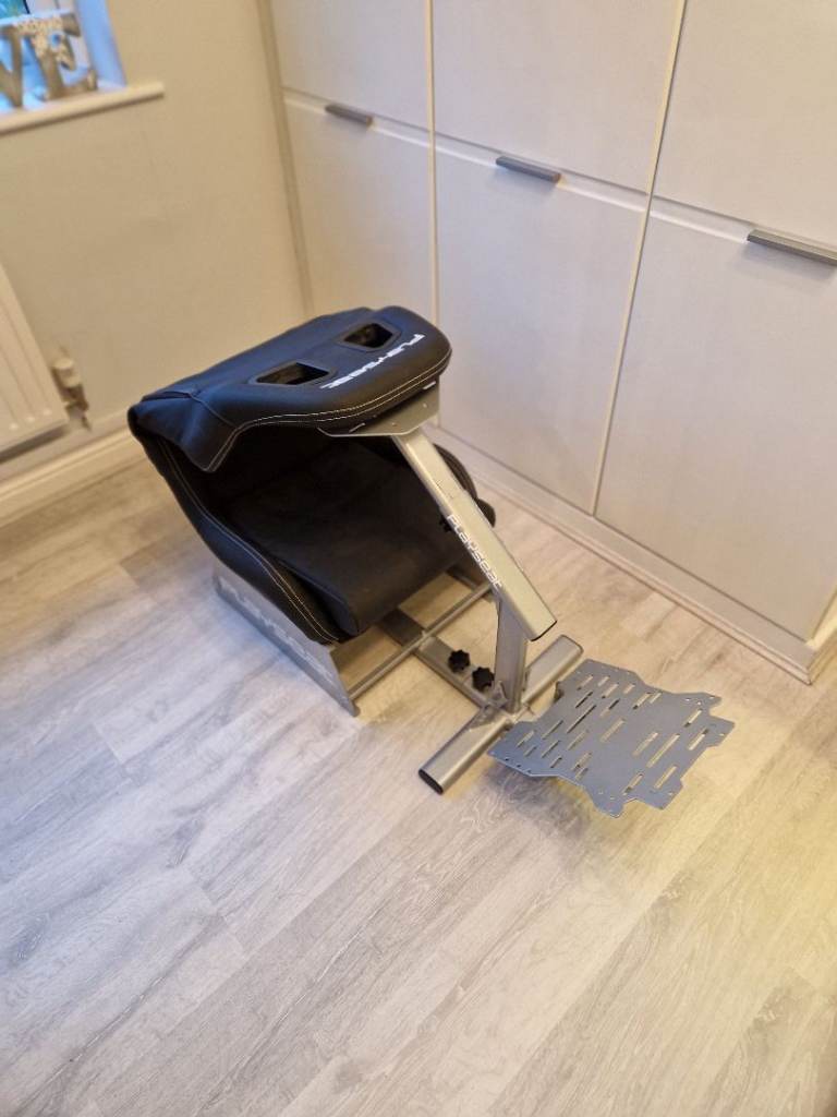 Playseat Racing Seat