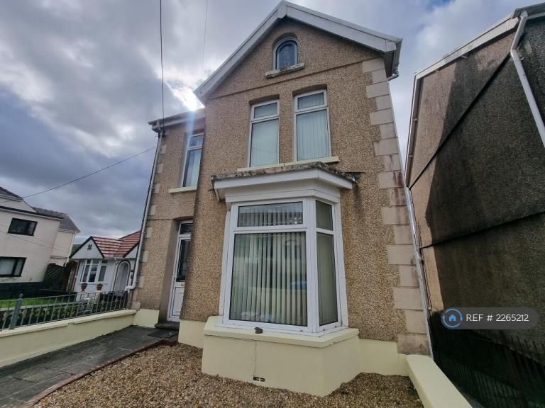3 bedroom house in Heol Y Gors, Ammanford, SA18 (3 bed) (#2265212)