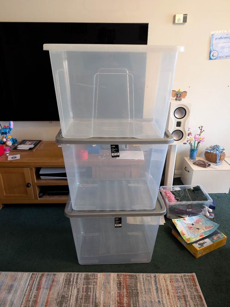 80 litre plastic storage boxes