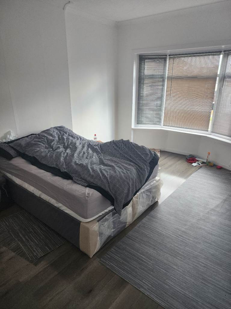Lower Cottage for rent, glasgow