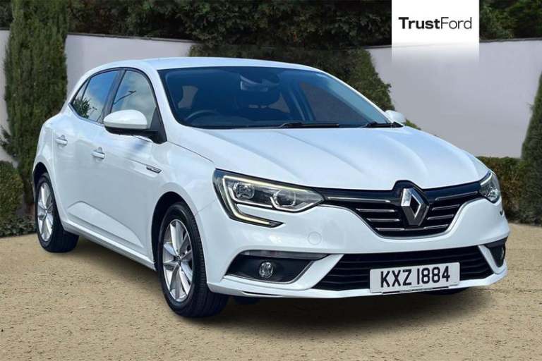 2017 Renault Megane 1.2 TCE Dynamique Nav 5dr - SAT NAV, REAR PARKING SENSORS, BLUETOOTH - TAKE H...