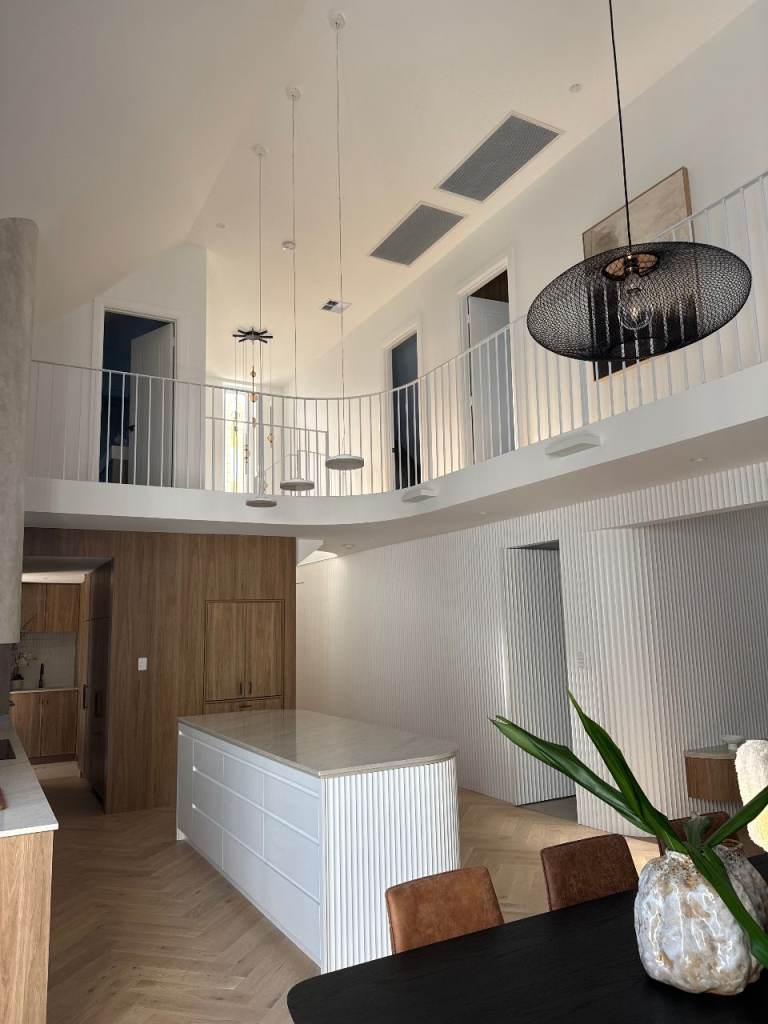 Carpenter/Builder Available 