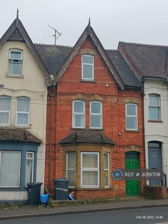 1 bedroom flat in Hendford Hill, Yeovil, BA20 (1 bed) (#3019708)
