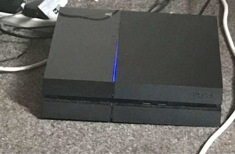 PlayStation 4 500GB Console - Fully Working - Good Condition - £30 No Offers No Swaps - Cash Only