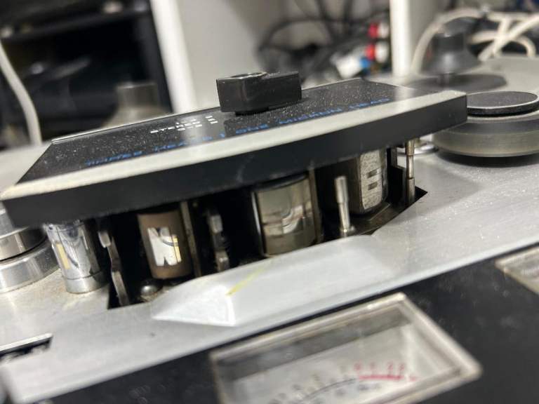 Akai 4000D Three head reel to reel tape recorder in working order