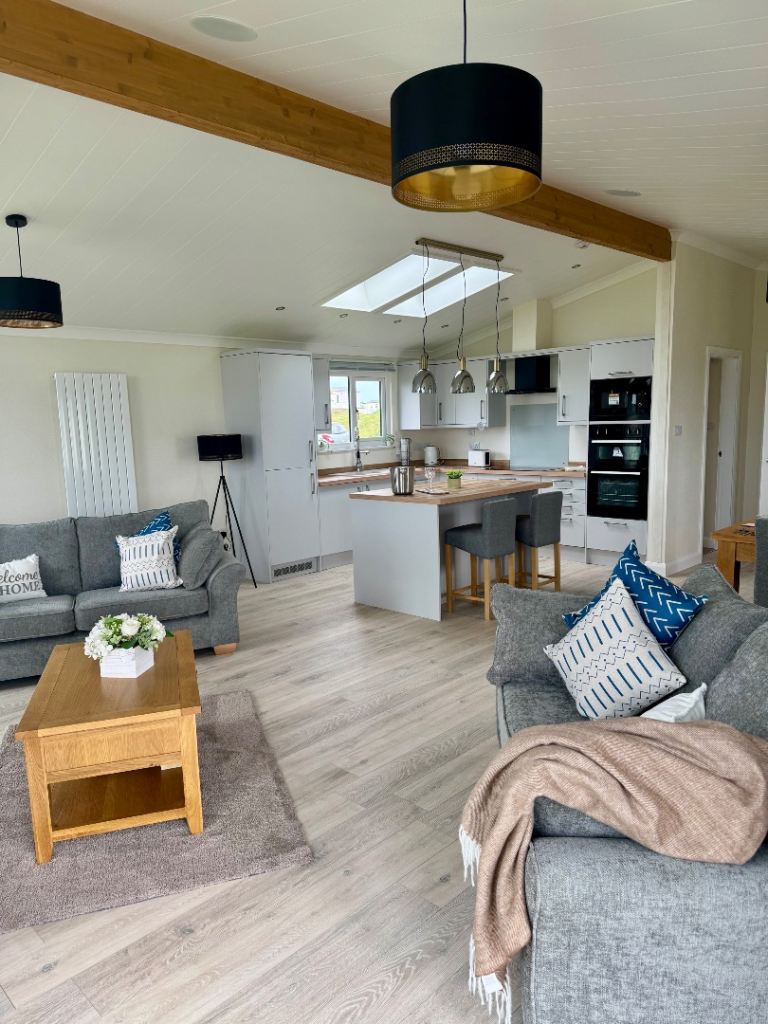 Luxury Acorn Lodge, Highview Caravan Park, Coldingham TD14 5TX Site Fees £2,500