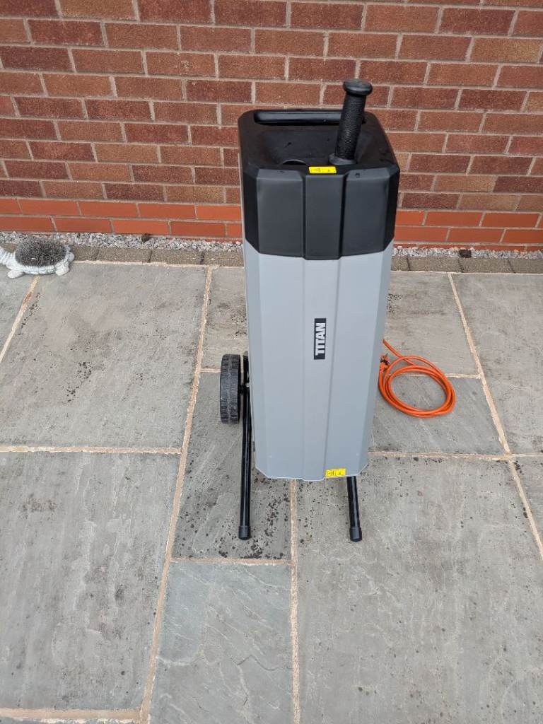 Titan Garden Shredder 