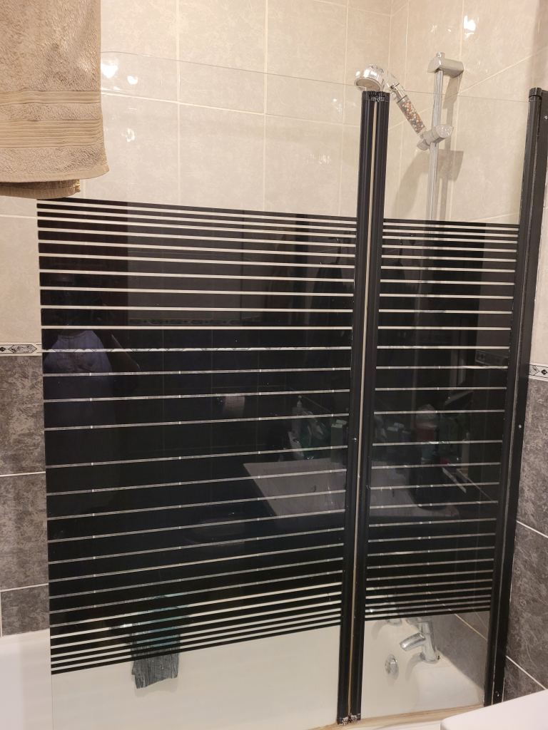 New Black Striped Glass Shower Screen