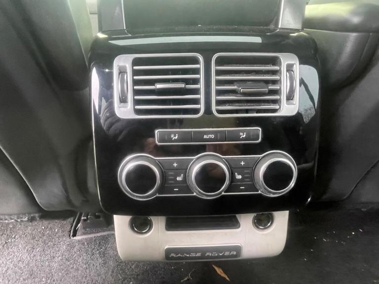 2015 Land Rover Range Rover 3.0 TDV6 Vogue 4dr Auto ESTATE DIESEL Automatic