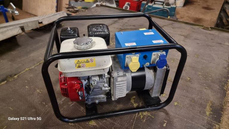 Honda generator near new