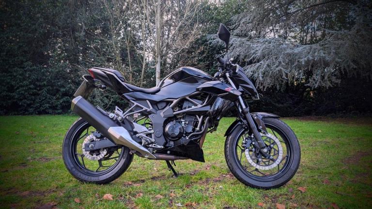 2018 (68) Kawasaki Z250 BR 250 EFS MOTORCYCLE COMMUTER NAKED 250CC FSH LOW MILES