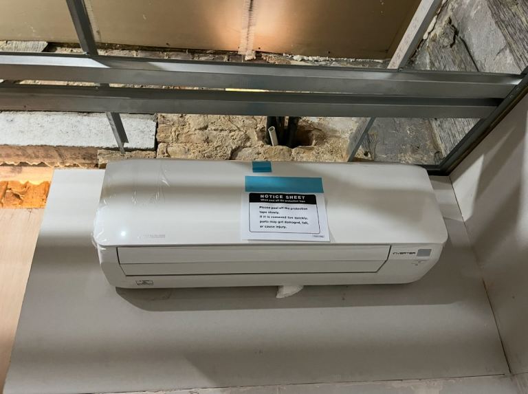 Air conditioning Mitsubishi 