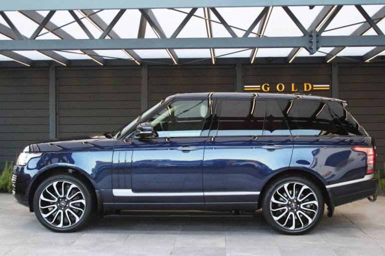 2015 Land Rover Range Rover 4.4 SD V8 Autobiography SUV 5dr Diesel Auto 4WD Euro 5 (339 ps) ESTAT...