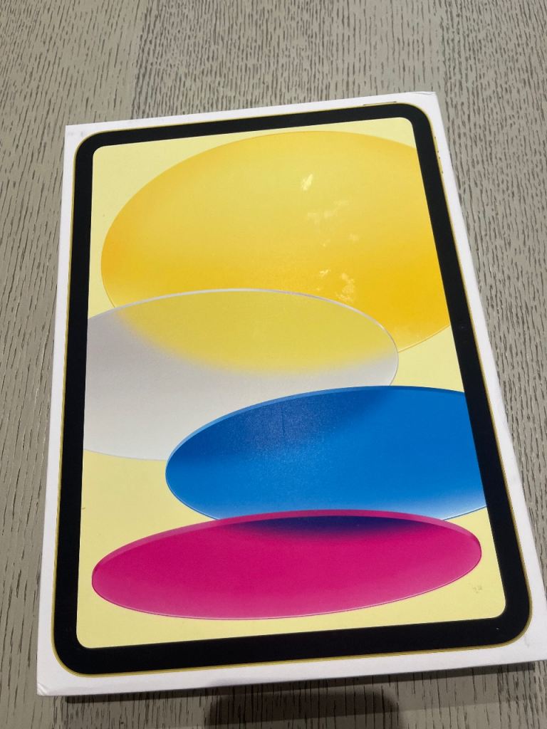 Ipad A16 Brand new - Yellow