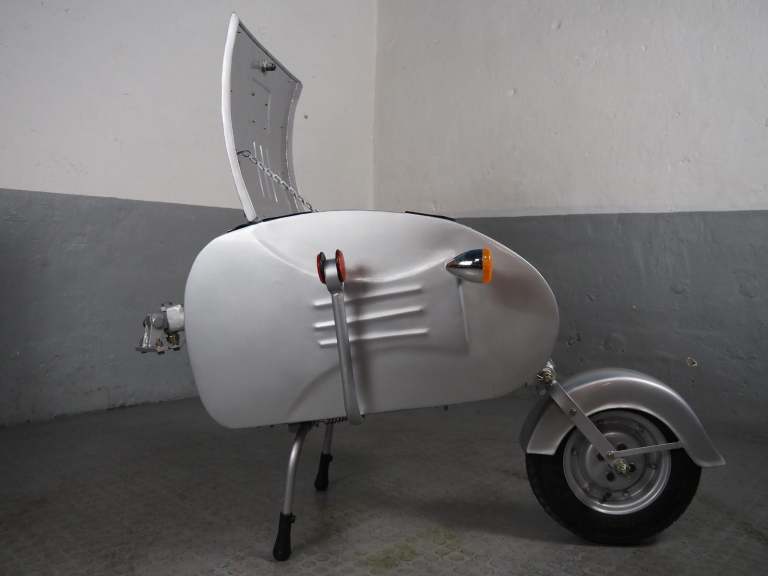 Inder Scooter Trailer ,scooter style trailer for your Vespa ,Lambretta etc 