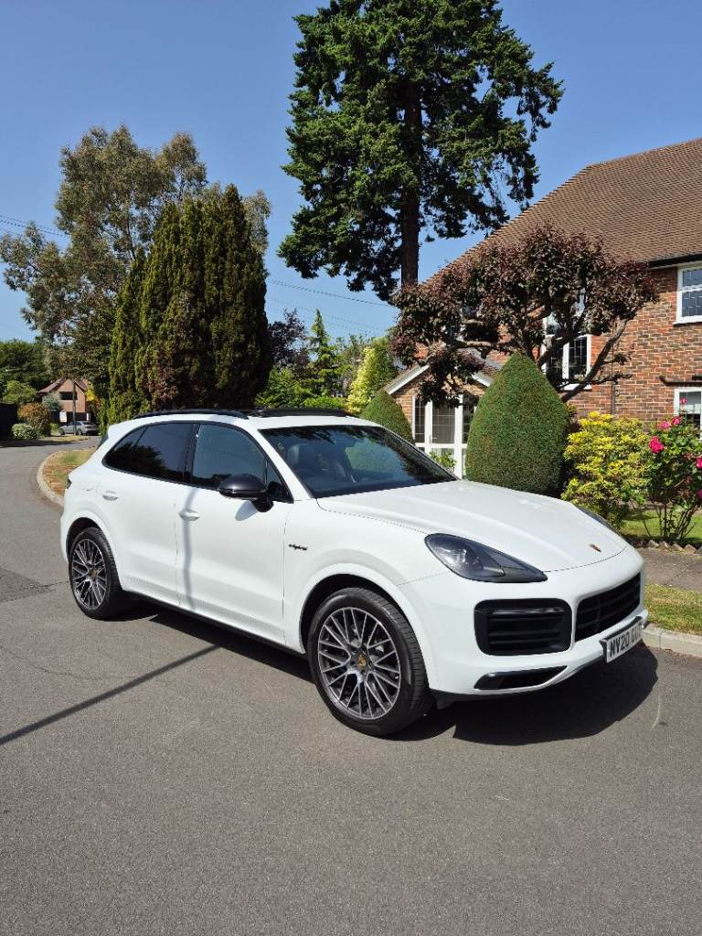Porsche, CAYENNE 2020