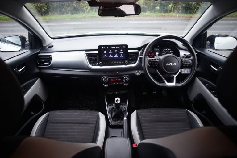 2022 Kia Stonic 1.0 T-GDi MHEV Connect SUV 5dr Petrol Hybrid Manual Euro 6 (s/s) (118 bhp) HATCHB...