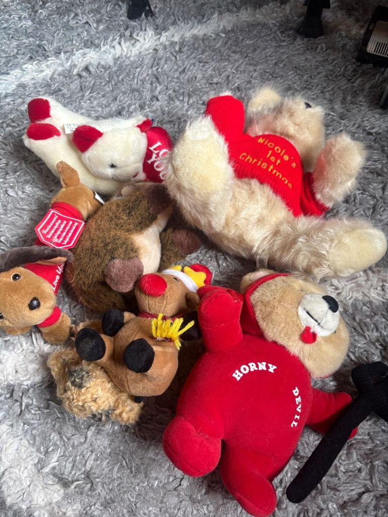 Ng5 3hq Free freebie Bundle of  Plush Toys - Good Condition