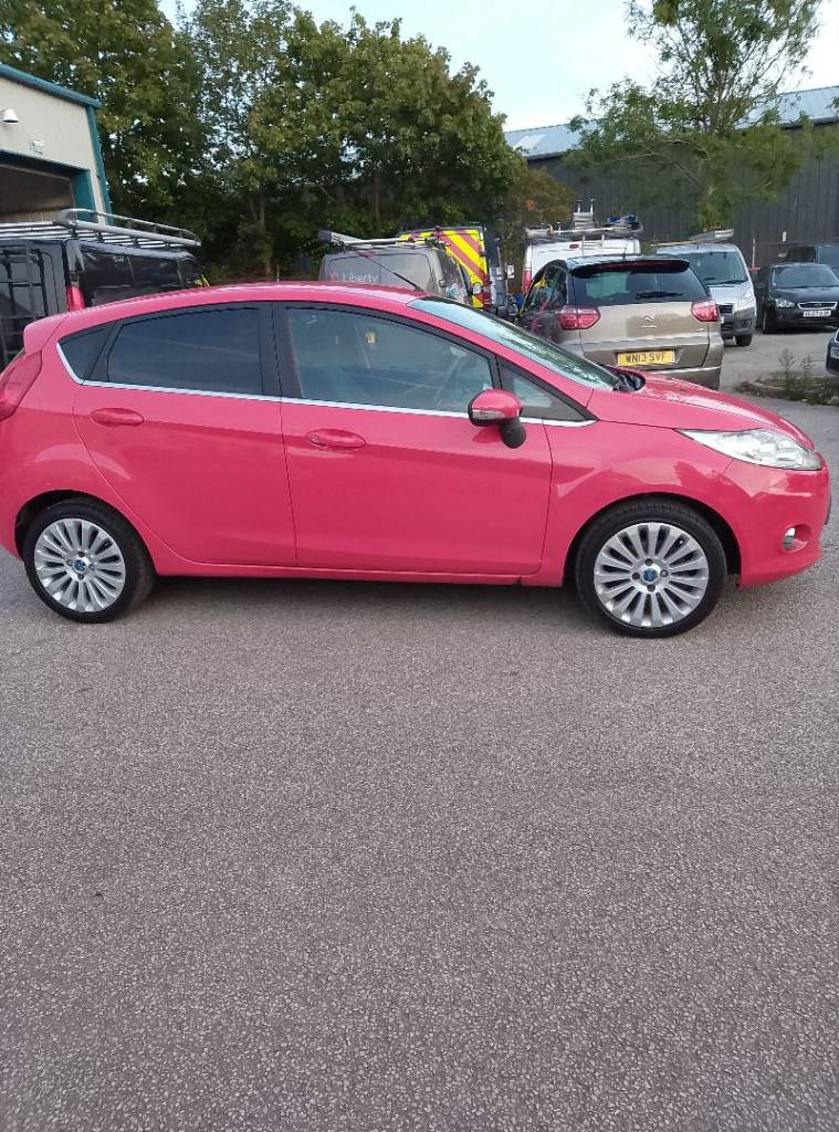 Ford, FIESTA, Hatchback, 2010, Manual, 1560 (cc), 5 doors