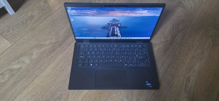 Dell Latitude 7430 laptop 32gb ram Intel i7-1265U 10xCore 12th gen processor 512gb SSD