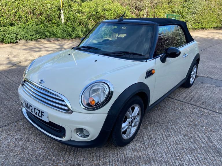2012 MINI Convertible 1.6 One 2dr White 68k Miles Years MOT Warranty CONVERTIBLE Petrol Manual