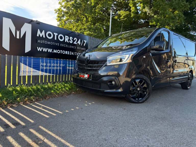 Renault Trafic TRAFIC LL30 ENERGY dCi 170 SPECIAL BLACK EDITION!!+LWB!+76K