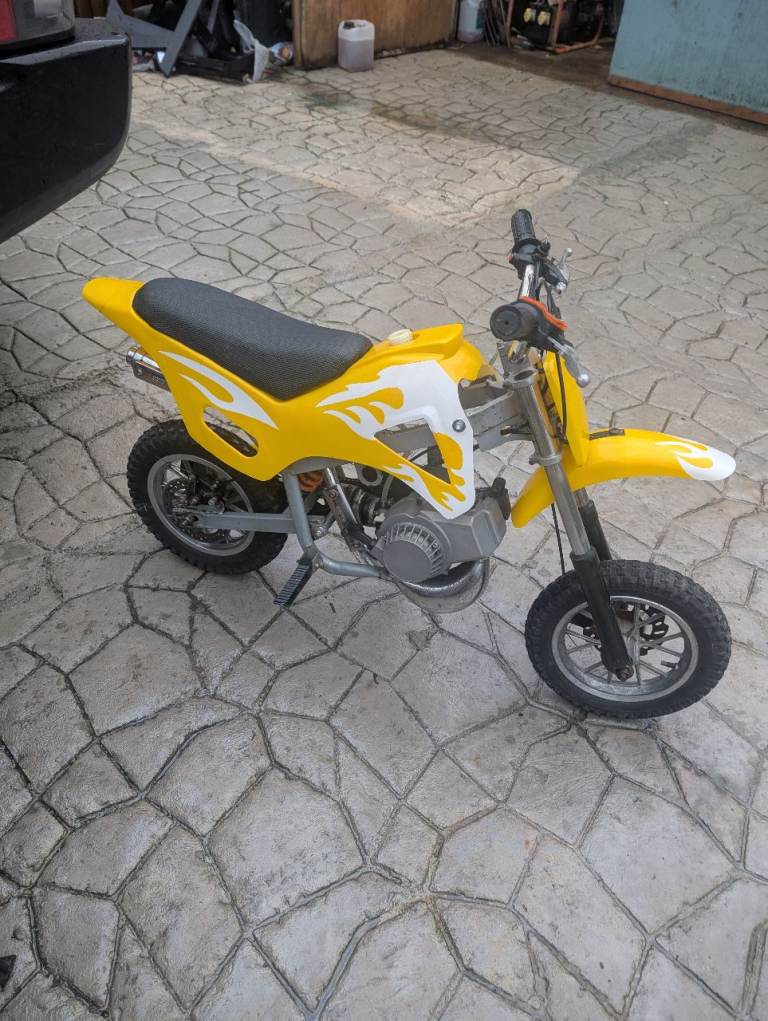 2 X Mini moto Pocket bikes 