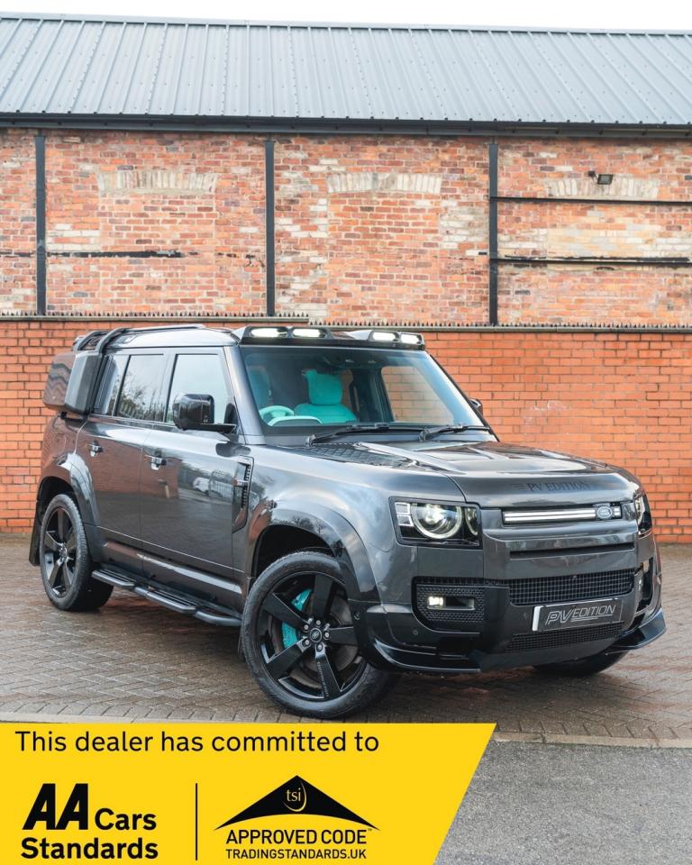 2024 Land Rover Defender 2.0 P400e X-Dynamic HSE 110