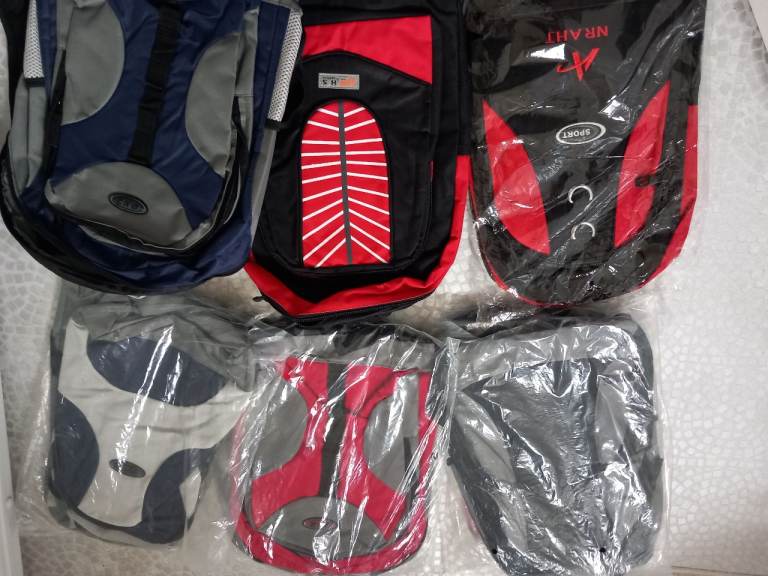 New sports bags.  All 6 for £6. £2 each.  Collection in person.