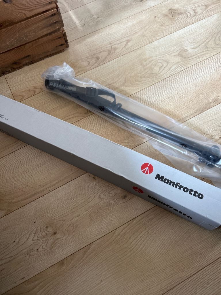 Manfrotto 679B photo monopod black brand new in box