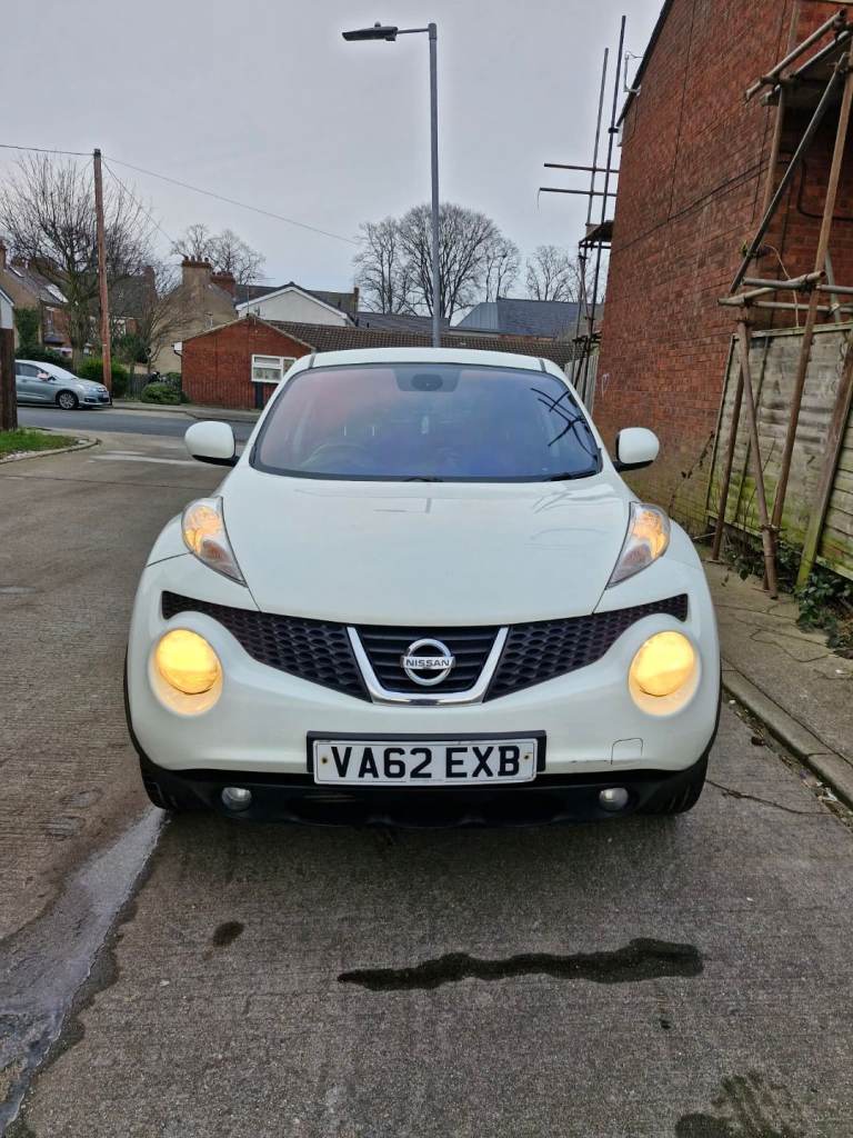 Nissan, JUKE, Hatchback, 2013, Manual, 1461 (cc), 5 doors