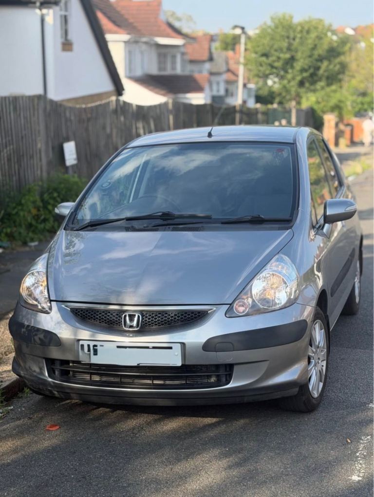Honda, JAZZ, Hatchback, 2005, Semi-Auto, 1339 (cc), 5 doors