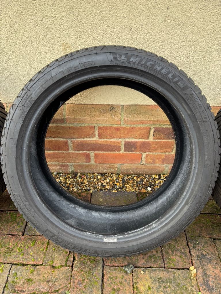 225 40 18 Michelin Cross Climate 2 tyres 7mm all season winter tyres
