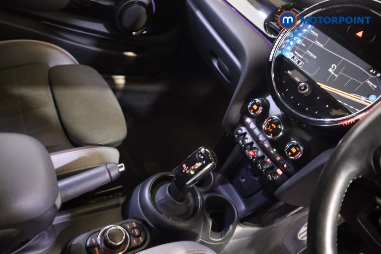 2022 MINI Hatch 1.5 Cooper Sport 3dr Auto [Comfort-Nav Pack] Hatchback Petrol Automatic