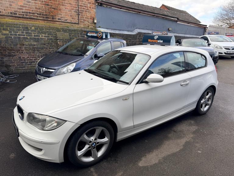 2009 BMW 1 Series 116d Sport 3dr HATCHBACK Diesel Manual