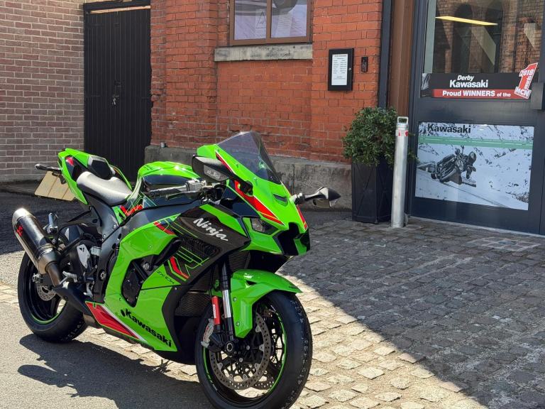 2023 / 73 reg Kawasaki Ninja ZX10R Performance in KRT Green