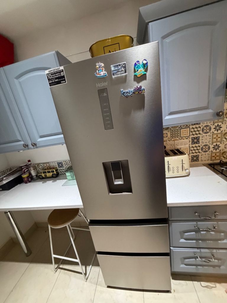Fridge/ freezer with 10 years warranty 